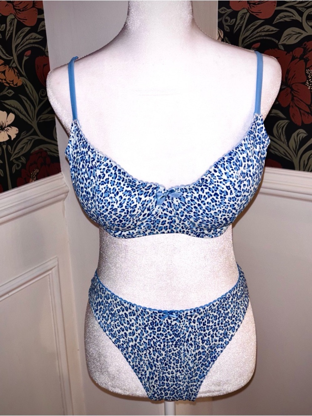 NWT 🌀🩵 VS PINK Blue Leopard Bikini Set - Picture 5 of 15